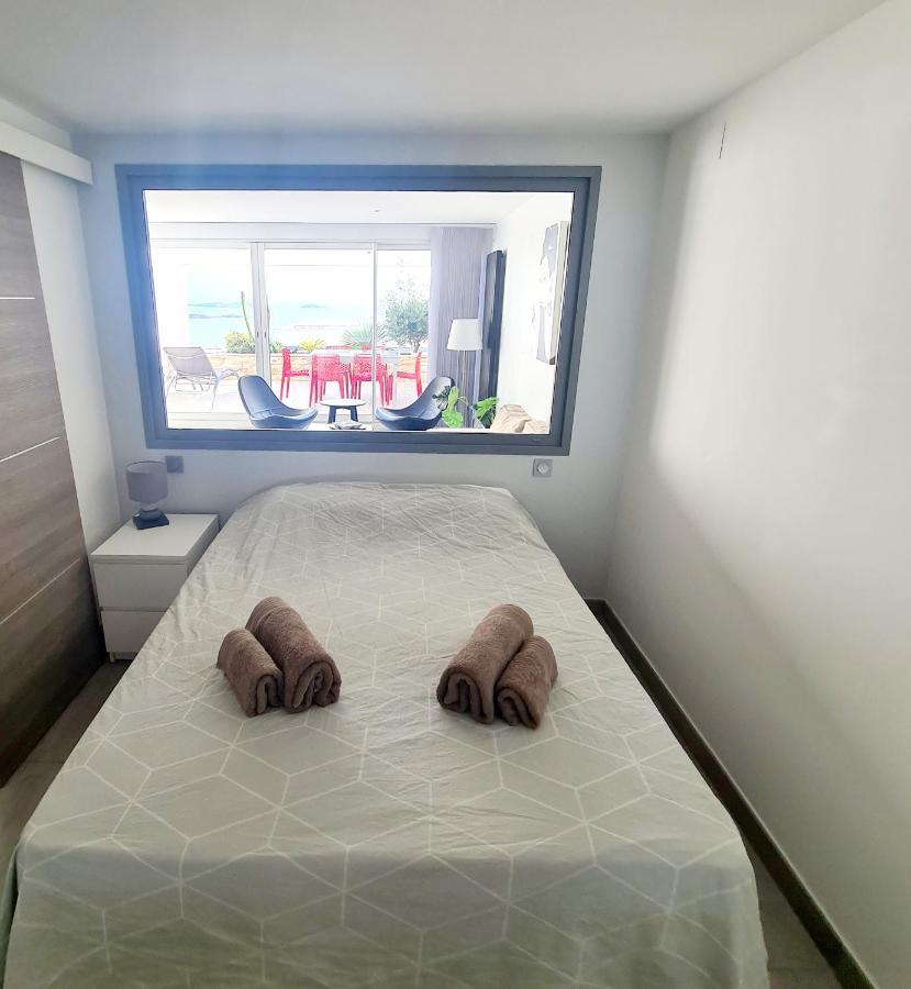 Magnifique Appartement Vue Mer - Grande Terrasse Et Piscine Bandol Luaran gambar